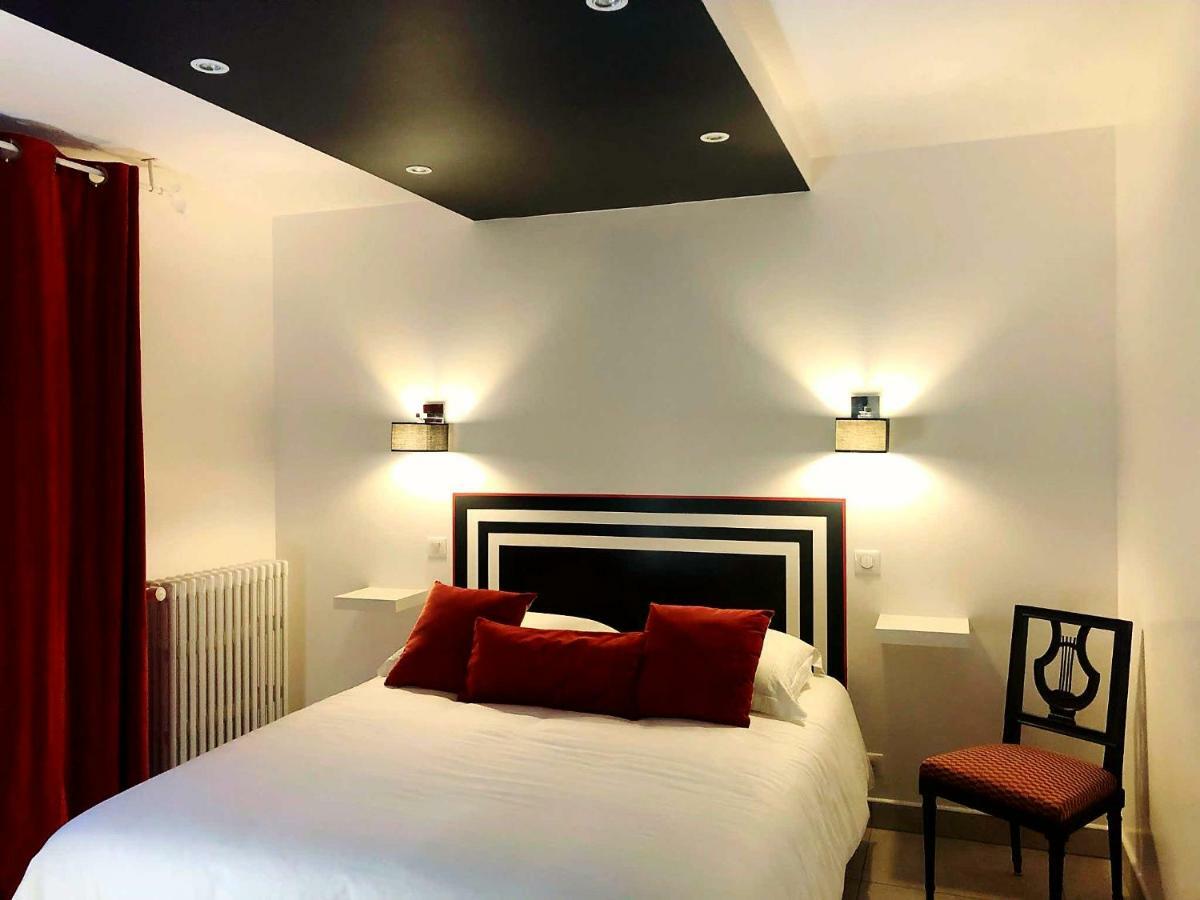 Cote Remparts Hotel Provins Kültér fotó